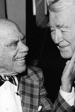 8 Adımda ‘Siz’den ‘Sen’e Nasıl Geçilir: Resmiyetten Kurtulma Rehberiniz