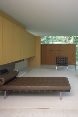 Barcelona'yı Bir Sandalye, İskemle Ve Sedir İle Hafızaya Kazıyabilen Mimar: Mies Van Der Rohe