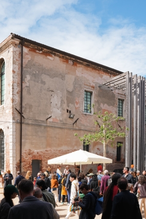 Beca, Mimari ve Sanatın İç İçe Geçtiği Bir Geceye Hazırlanıyor