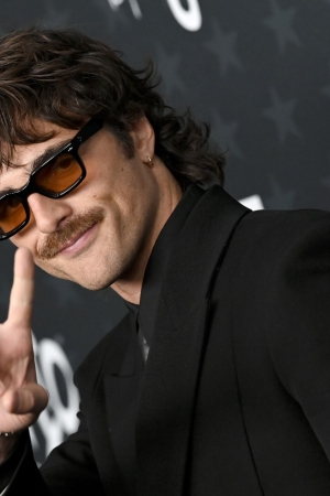 En İyi Yardımcı Bıyık İçin Favorimiz: Jacob Elordi