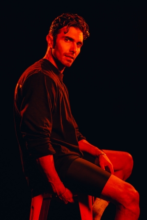 Akın Akman: Kendi Ordusu, Kendisinin Askeri