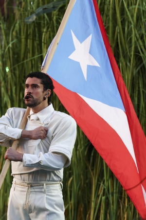 Bad Bunny, Super Bowl Devre Arasını Adeta Bir “Benito Bowl” Zaferine Dönüştürdü