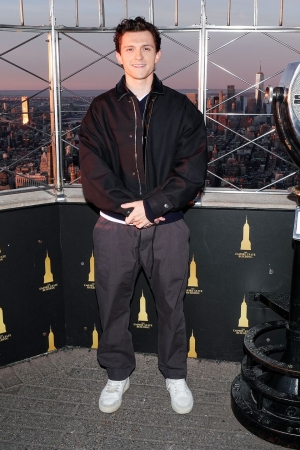 Bir Turist Stili İddialı Olabilir mi? Tom Holland'a Göre Evet