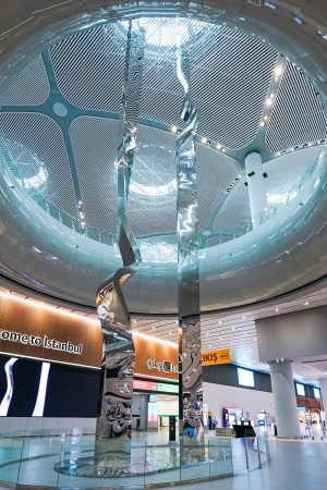 İGA İstanbul Havalimanı’nın Merkezi Dev Sanat Eseri ile Buluştu