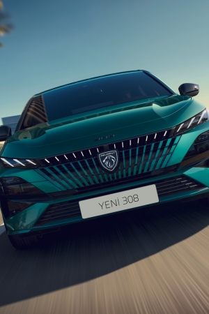 Yeni Peugeot 308 Türkiye'de!