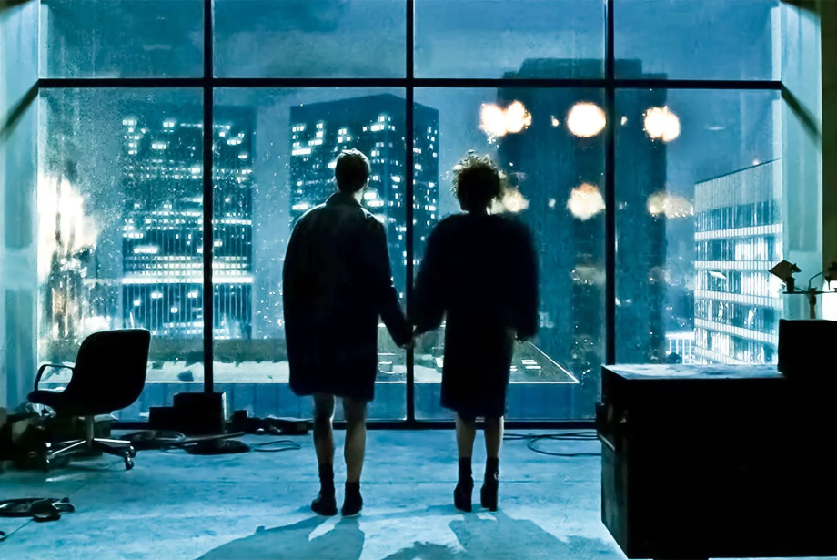 Tiyatro ve Dansın İç İçe Geçtiği Sahne: ALTAR