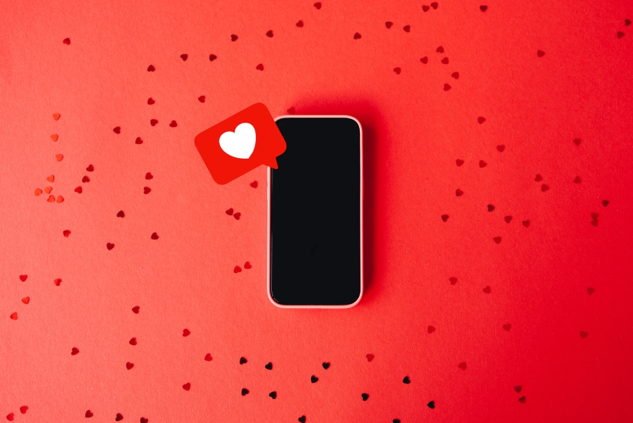 Partneriniz İlişkide Mutsuzsa Ne Yapabilirsiniz?