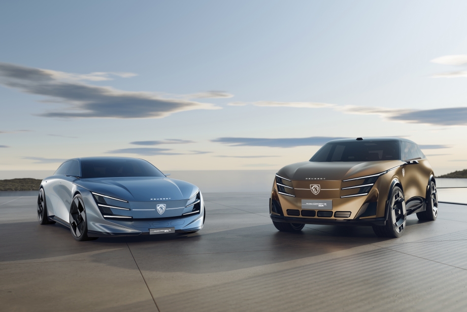 PEUGEOT Concept 6 sedan ve PEUGEOT Concept 8 SUV konsept otomobilleri 2026 Pekin Uluslararası Otomobil Fuarı'nda sergileniyor.