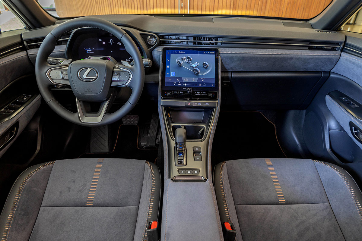 Lexus’un Sıra Dışı SUV’u Yeni LBX Şehre Adımını Attı