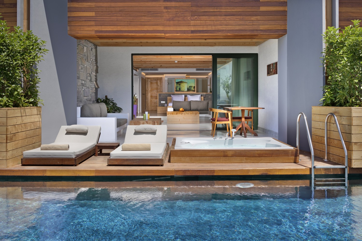 Kesintisiz Maviye Yolculuk