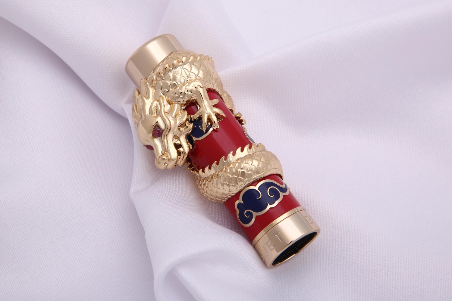 Piguet’den Ejderha Yılına Özel Ustalık Eseri