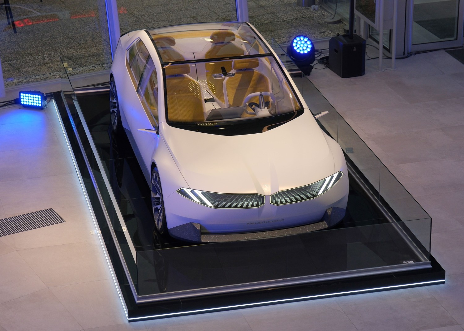 Borusan Oto İstinye Retail Next Konseptiyle Şimdi Daha Yenilikçi, Daha İleri!