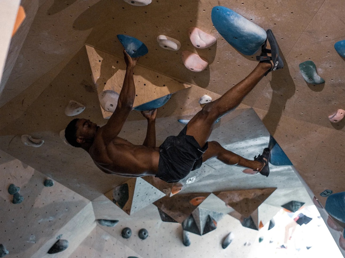 Spor Salonundan Sıkıldınız mı? Bouldering Aradığınız Fiziksel (ve Zihinsel) Egzersiz Olabilir
