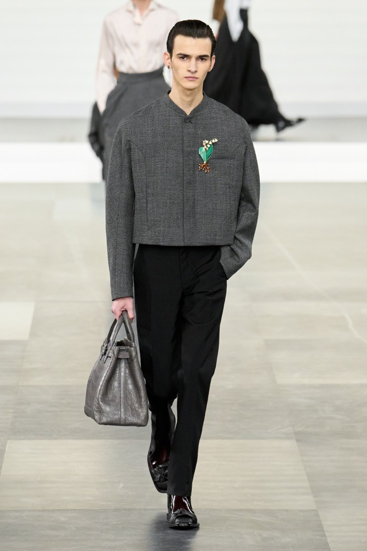 Dior Men'de Kim Jones Yeteneğinin Zirvesi Erkek Modasına Hükmediyor