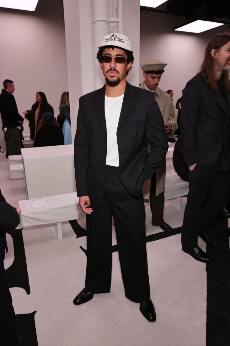 Minimalist Tarzın Uzun Zamandır Beklenen Dönüşü: Calvin Klein Koleksiyonu