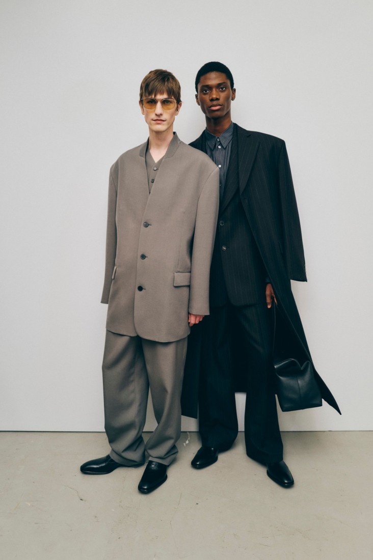 Minimalist Tarzın Uzun Zamandır Beklenen Dönüşü: Calvin Klein Koleksiyonu