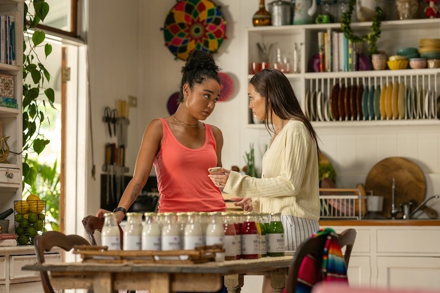 Apple Cider Vinegar Dizisindeki Belle Gibson'ın Gerçek Hayattaki Yükselişi ve Düşüşü