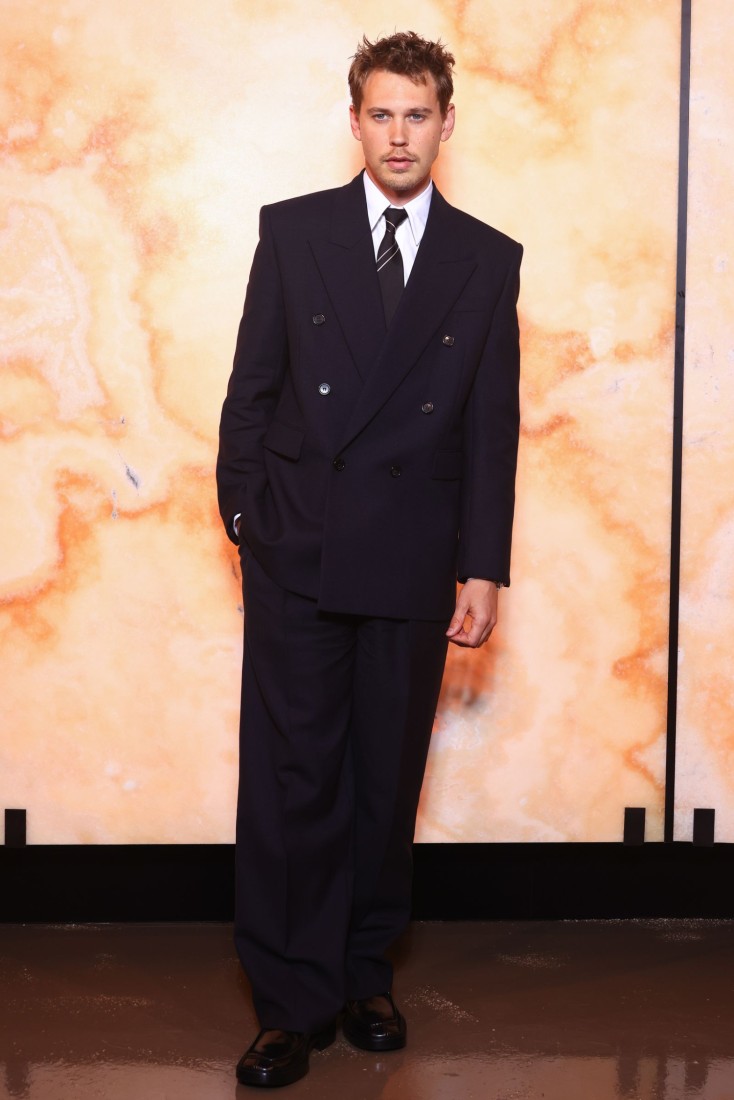 Austin Butler'ın Son Giydiği Takımının Uzun ve Mutlu Bir Raf Ömrü Var