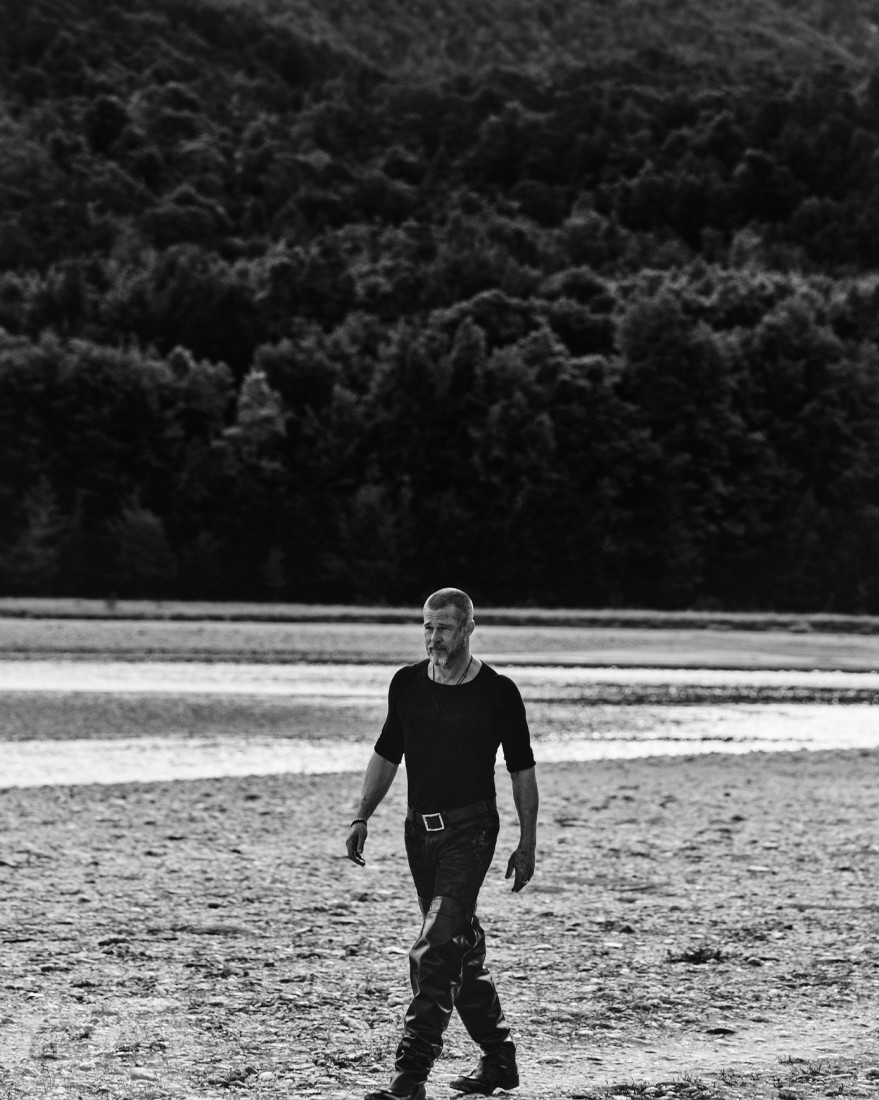 Brad Pitt, Damson Idris ve Lewis Hamilton ile Yeni F1 Filminin Kamera Arkası