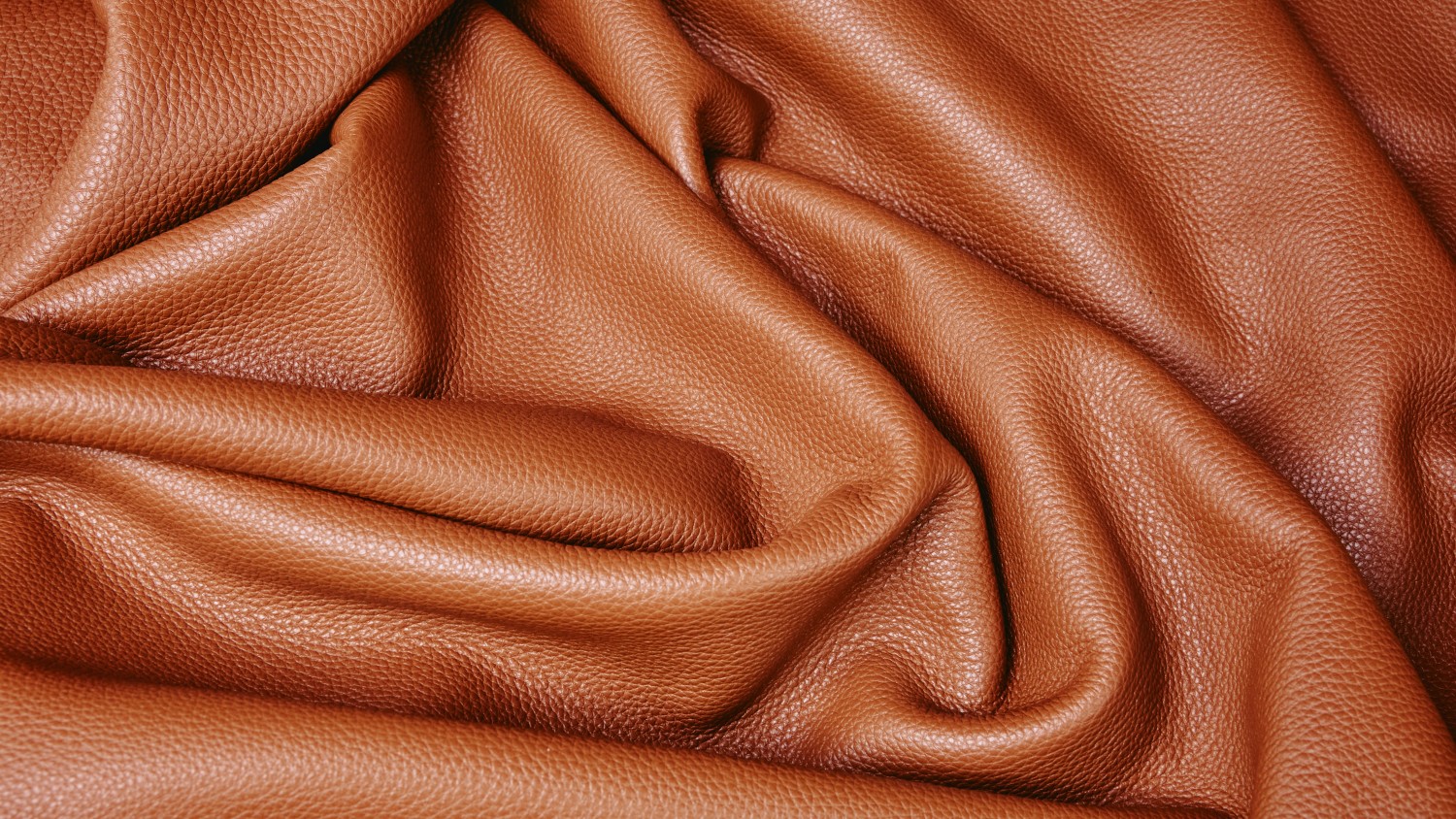 Bir Zaman ve Stil Yolculuğu: Duffel Bag