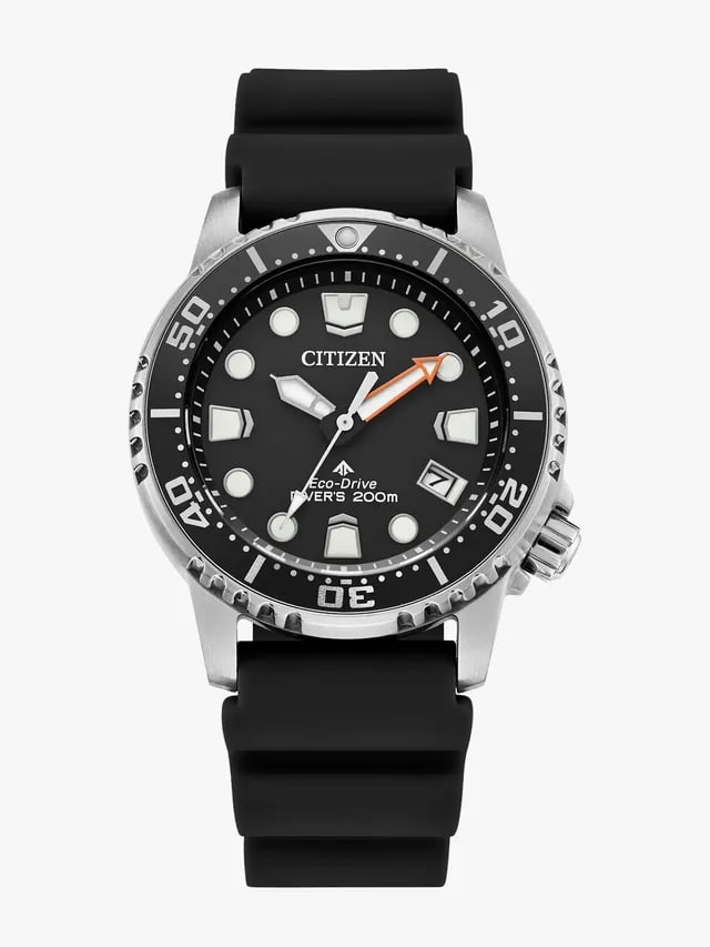 Erkekler İçin En İyi Küçük Saatler, Kombinlerinize Büyük Etki Katacak