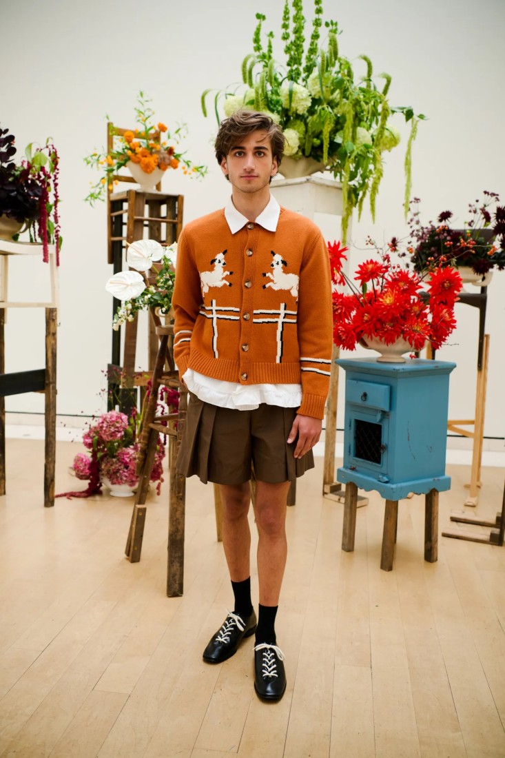 Kısa Şort Giymeye Çekinen Erkekler İçin Bir Rehber