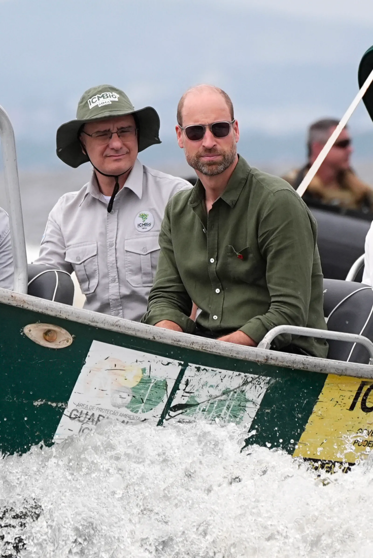 Kraliyet Ailesi Bu Güneş Gözlüklerini Neden Bu Kadar Seviyor?