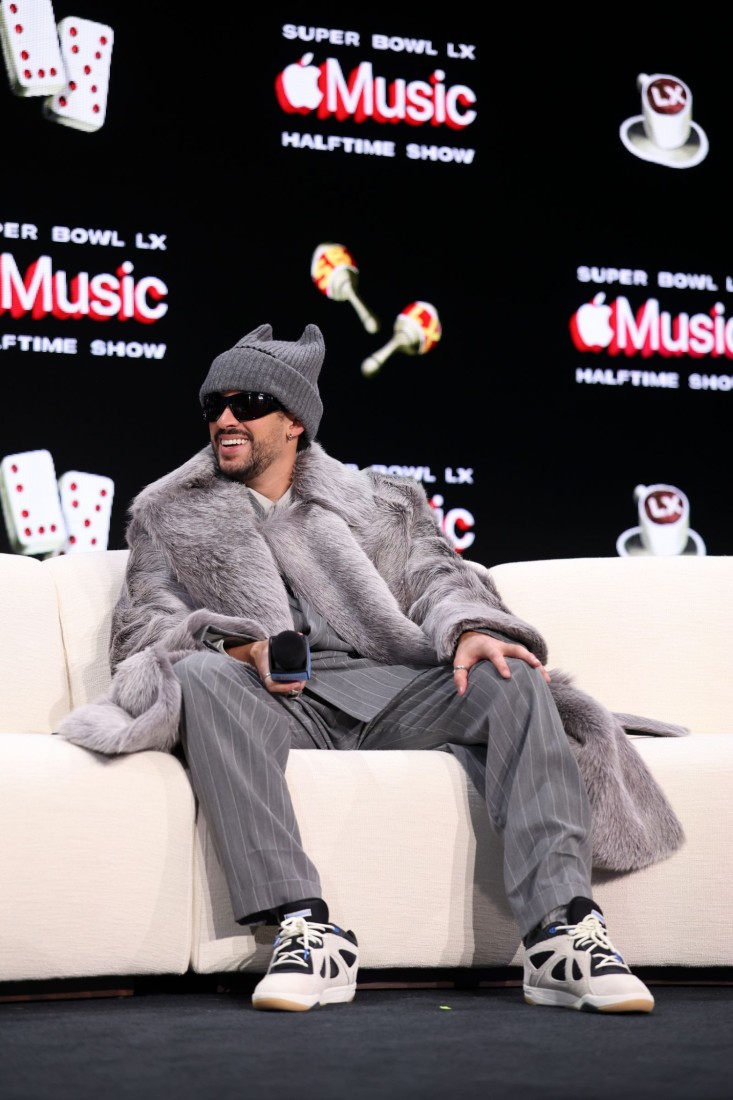 Bad Bunny, Super Bowl Devre Arası Şovunda İlk İmza Adidas Spor Ayakkabısını Tanıttı