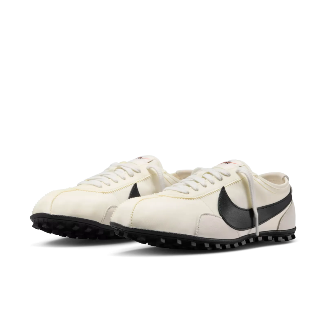 Nike İkonik Sneaker’ını Yeniden Hayata Döndürüyor