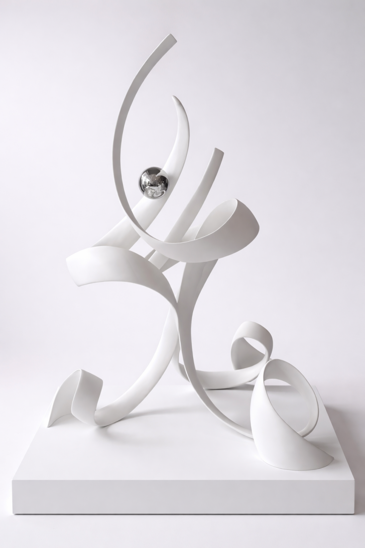 Bridges, Türkiye ve Yunanistan’dan sanatçıları, tarihlerin iç içe geçtiği ve farkların belirsizleştiği ortak bir coğrafyada bir araya getiriyor