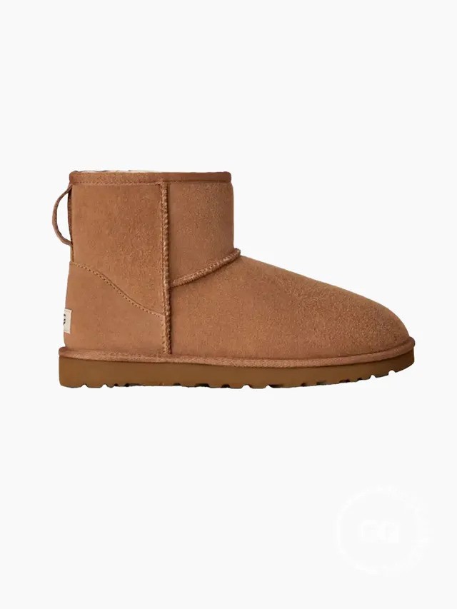 Christopher Nolan Ugg Giymeyi Sevmiyor (Ama Siz Giymelisiniz)