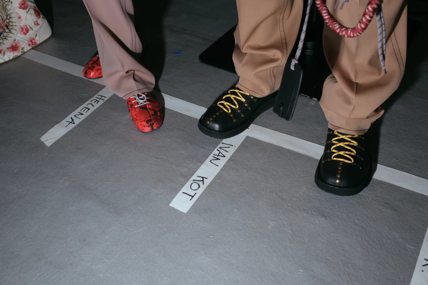 Kare Burunlu Sneaker Giyer Miydiniz?