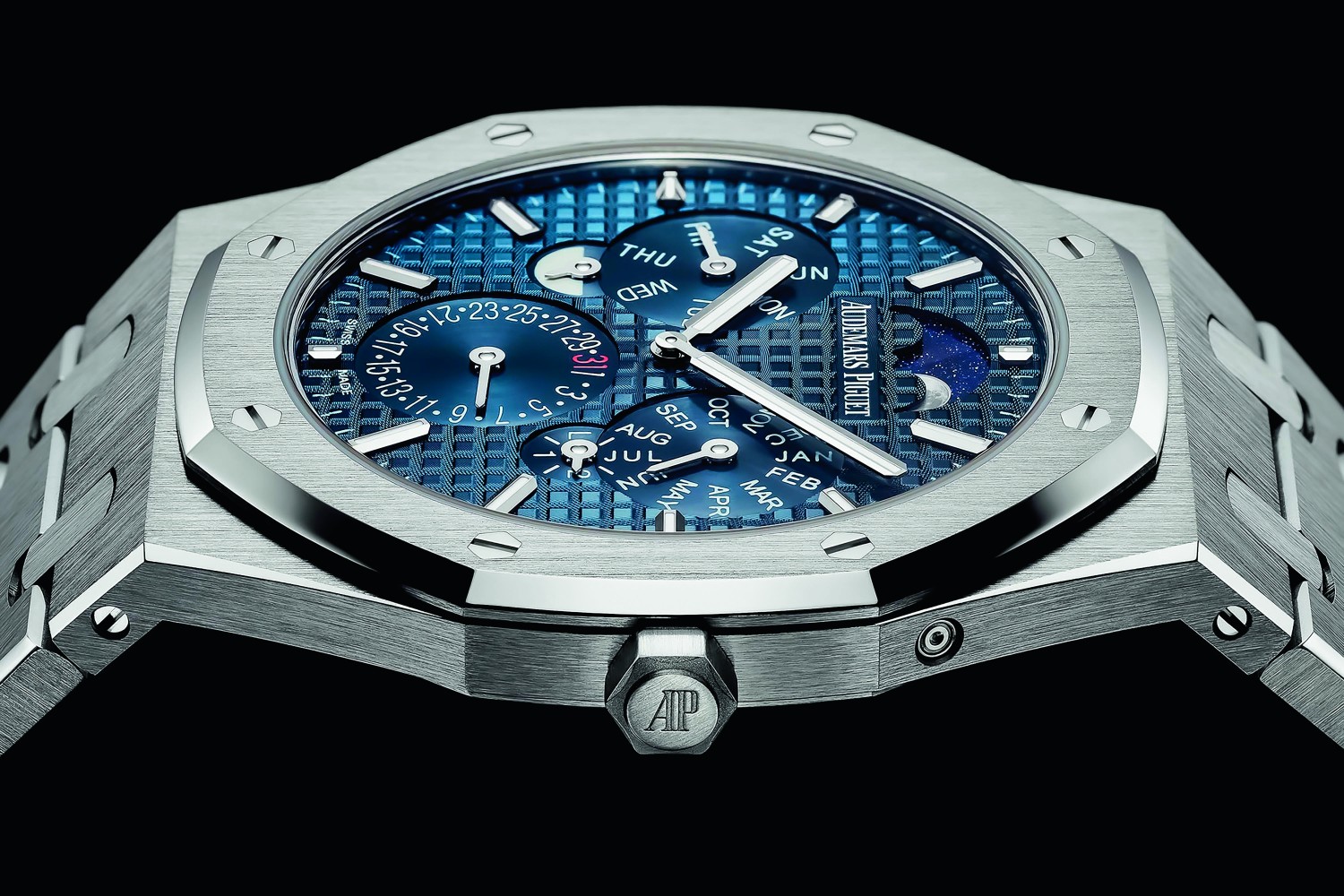 İmkânsızı Birkaç Milimetreye Sığdırmak: Ultra Thin Haute Horlogerie