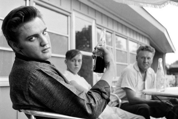 Elvis'in hayatından kareler