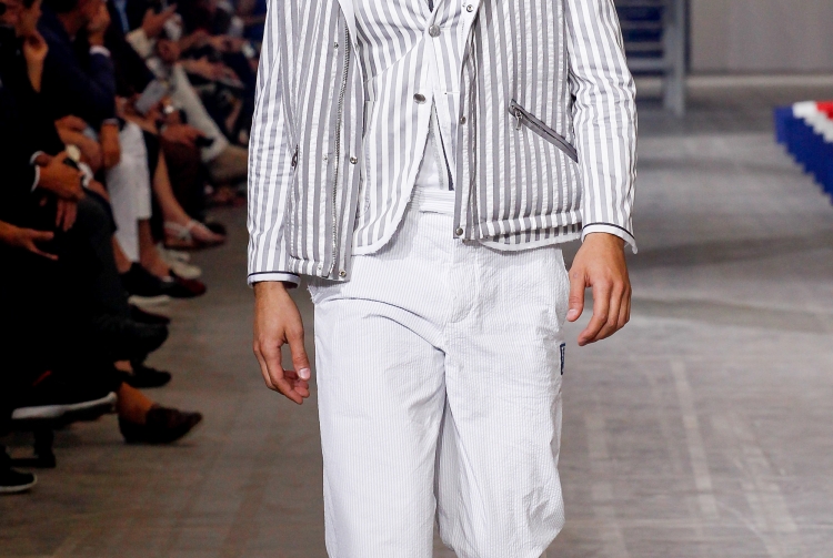 Moncler Gamme Bleu İlkbahar / Yaz 2016