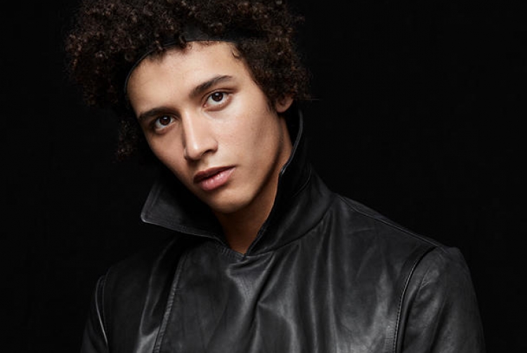 H&M Studio 2017 Yaz Erkek Koleksiyonu İlk Kez Podyumda