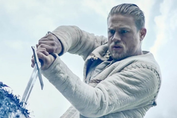 Charlie Hunnam’ın King Arthur Antrenmanı
