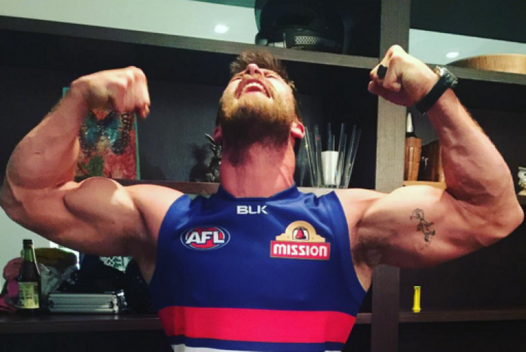 Chris Hemswhorth’un Thor Ragnarok Vücudu