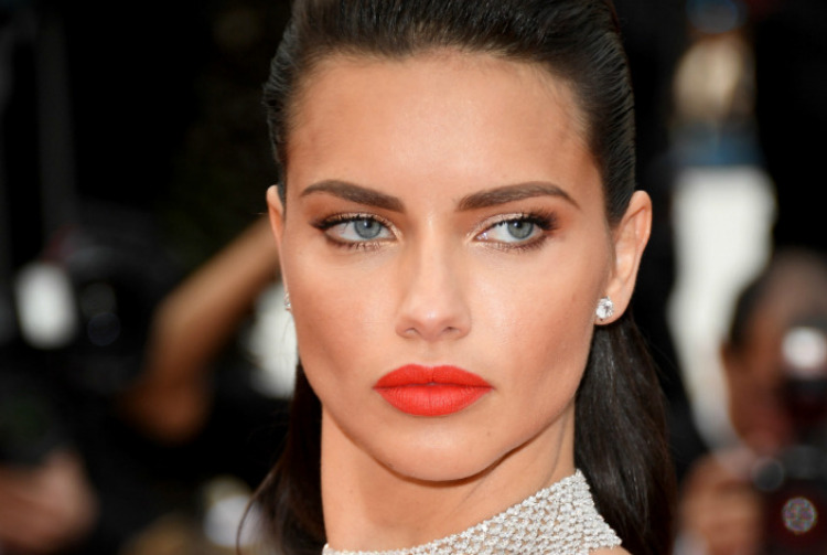 Cannes Film Festivali'nin En Seksi Kadınları