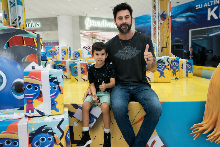 Kıvanç Kasabalı ve oğlu Can Emaar Çocuk Karnavalı’nda