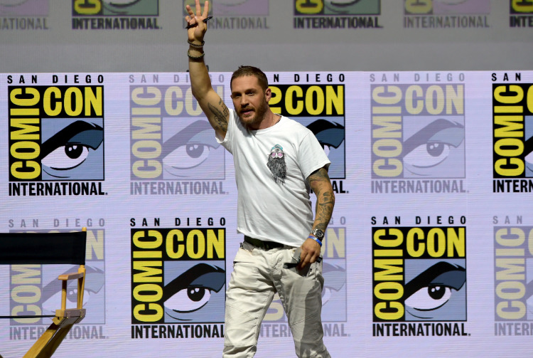 Tom Hardy, Jason Momoa ve Comic-Con 2018’in stil sahibi tüm erkekleri