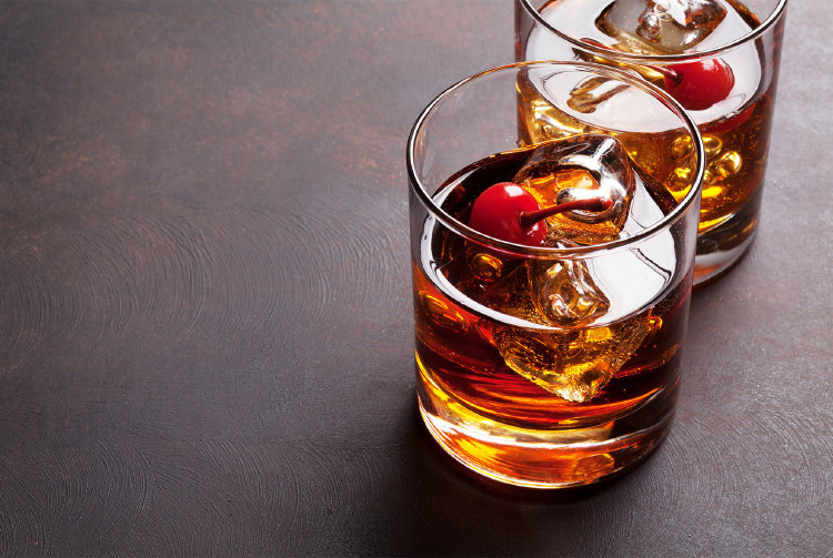 Kışın En İyi İçkisiyle Tanışın: Manhattan