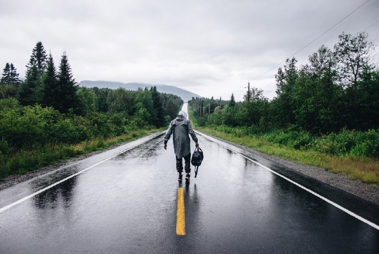 Stilinize Uyum Sağlayacak En İyi 7 Yağmurluk