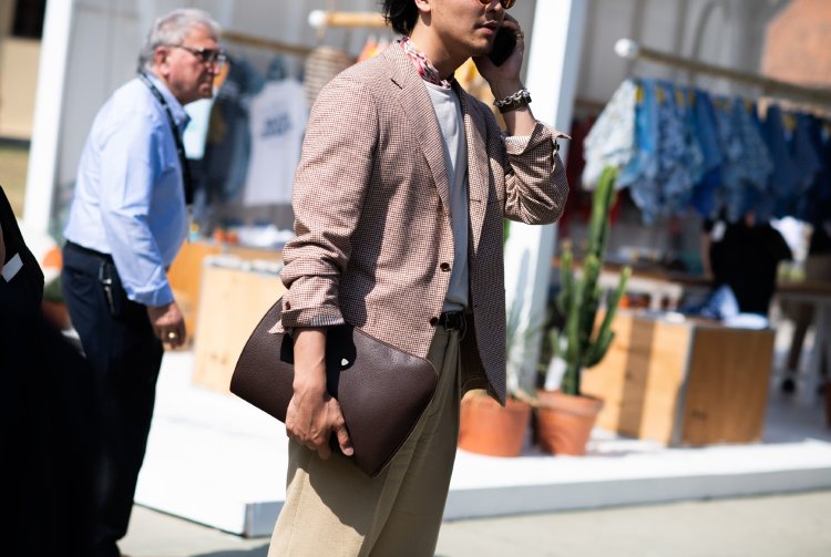 Ceplerinizdeki Eşyalarınızın Kurtarıcısı: Portföy Çantalar