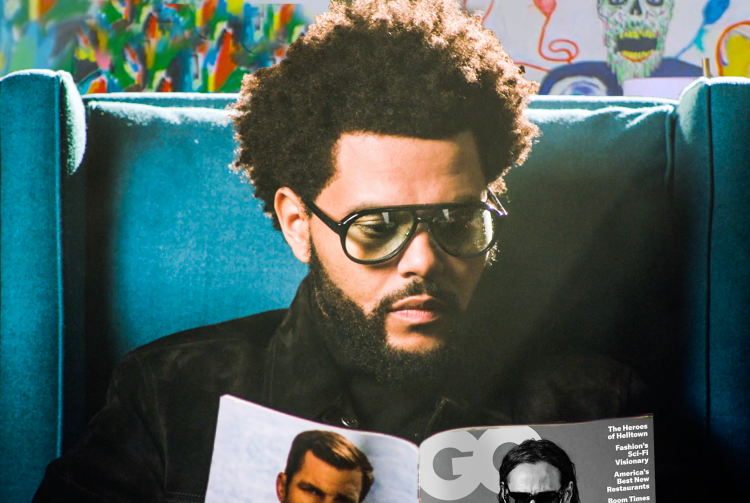 The Weeknd Işıklar Sönene Kadar GQ Okuyor