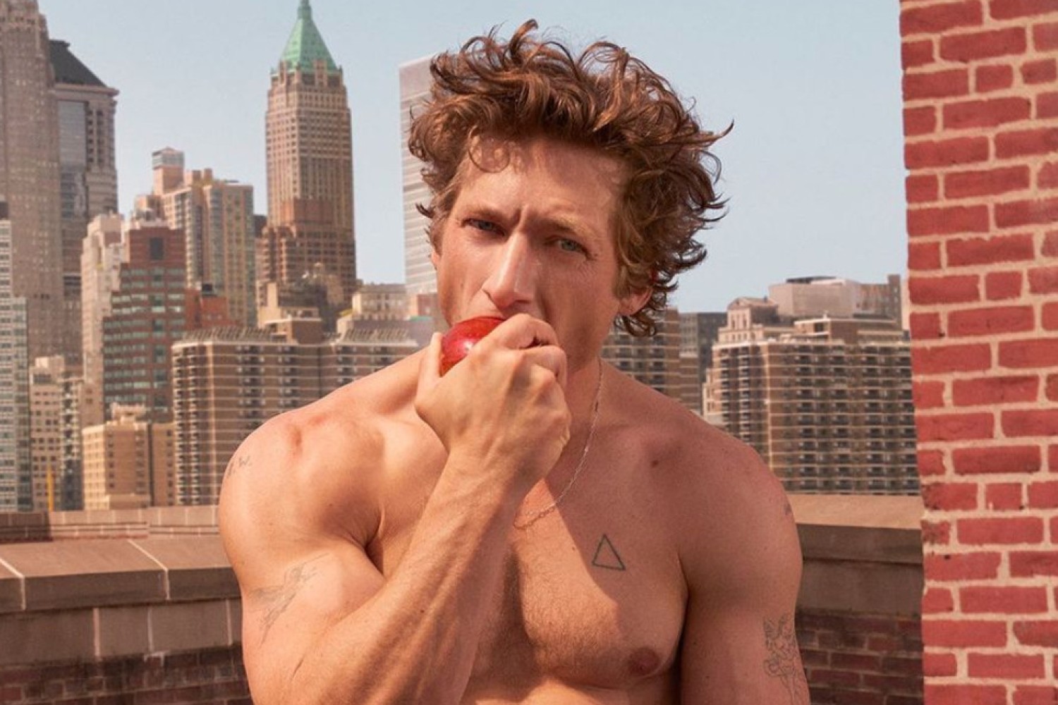 Hair Oiling Nedir ve Saç Tipinize Göre Doğru Şekilde Nasıl Uygulanır?