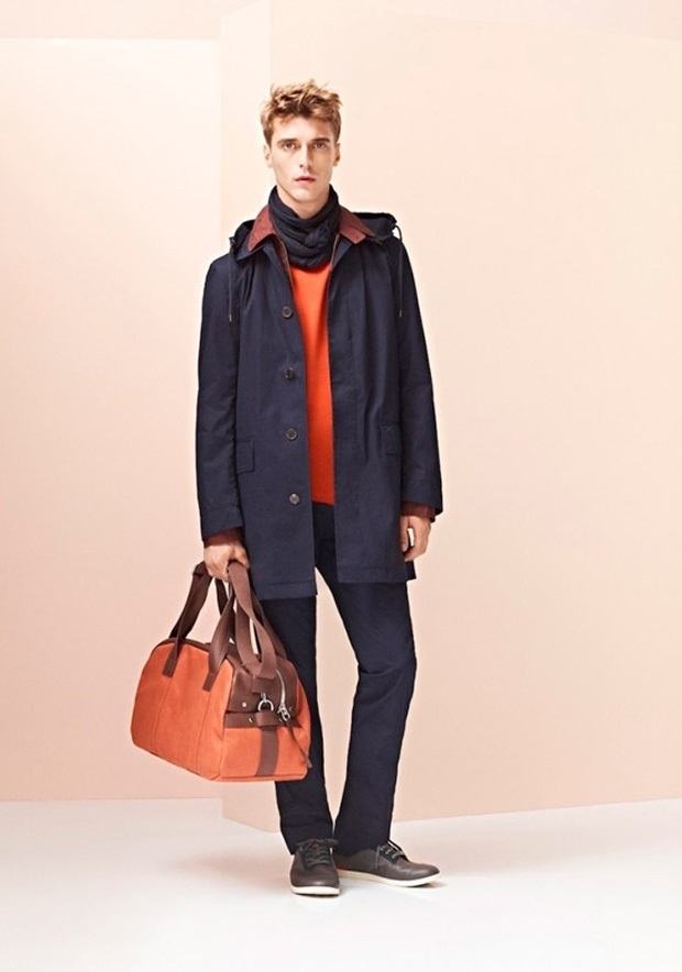 Dikkat plajda timsah var!