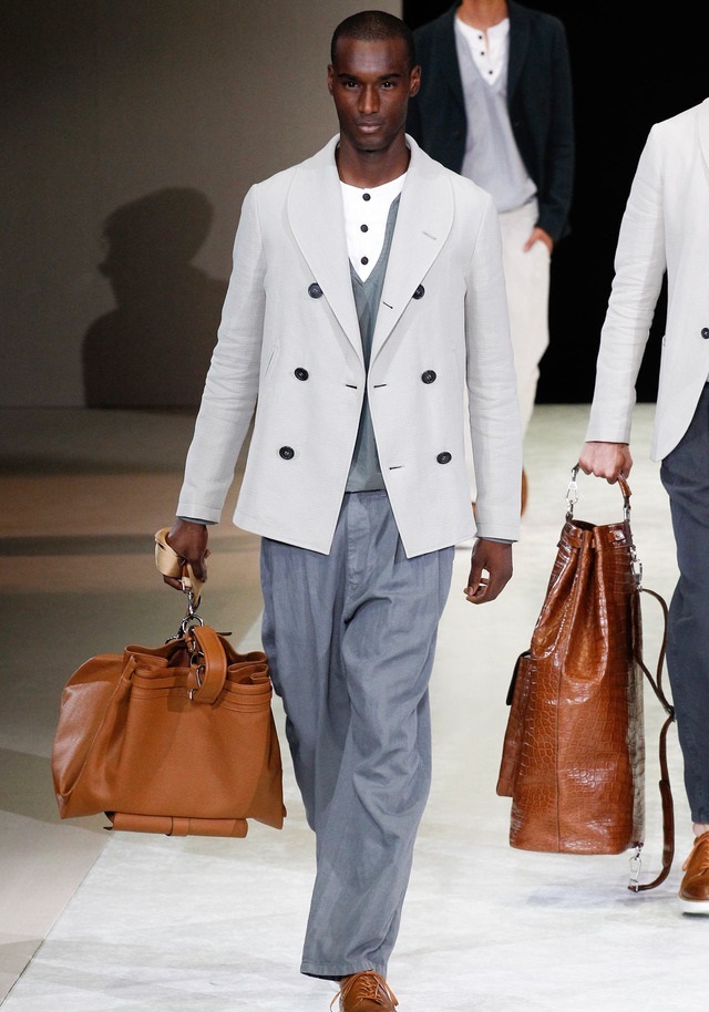 Giorgio Armani İlkbahar / Yaz 2015