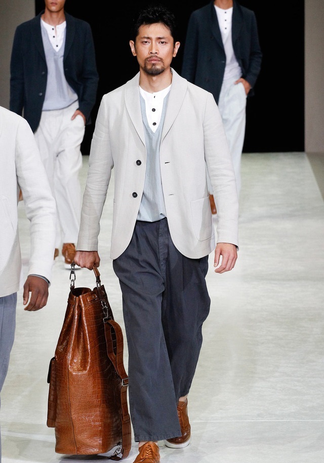 Giorgio Armani İlkbahar / Yaz 2015