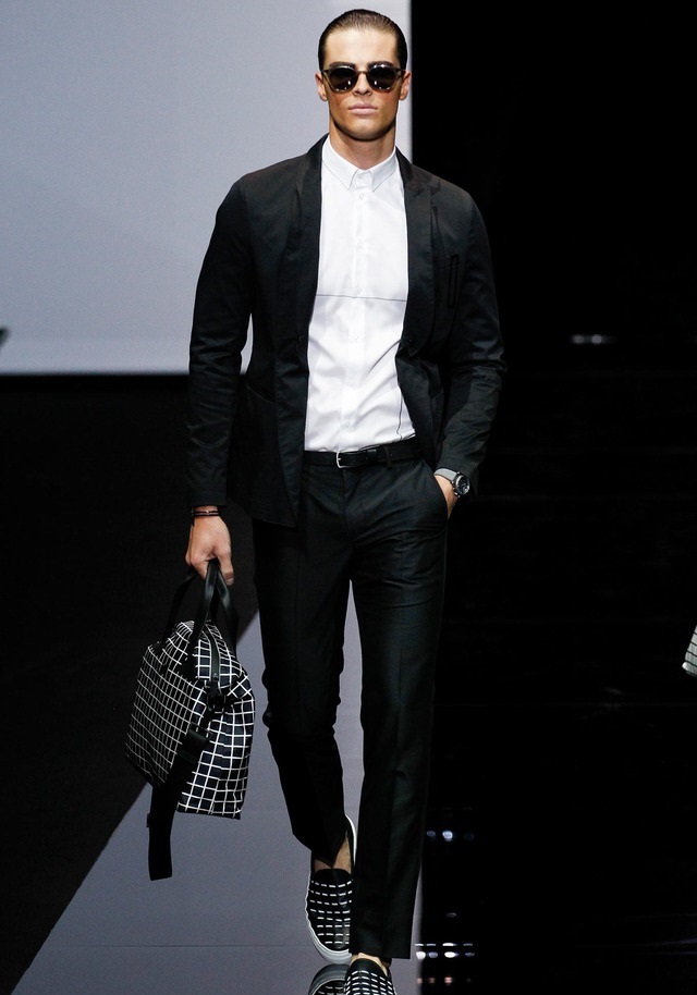 Emporio Armani İlkbahar / Yaz 2015